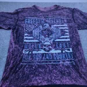 Graphic Skull Eagle Tee in Washed Purple